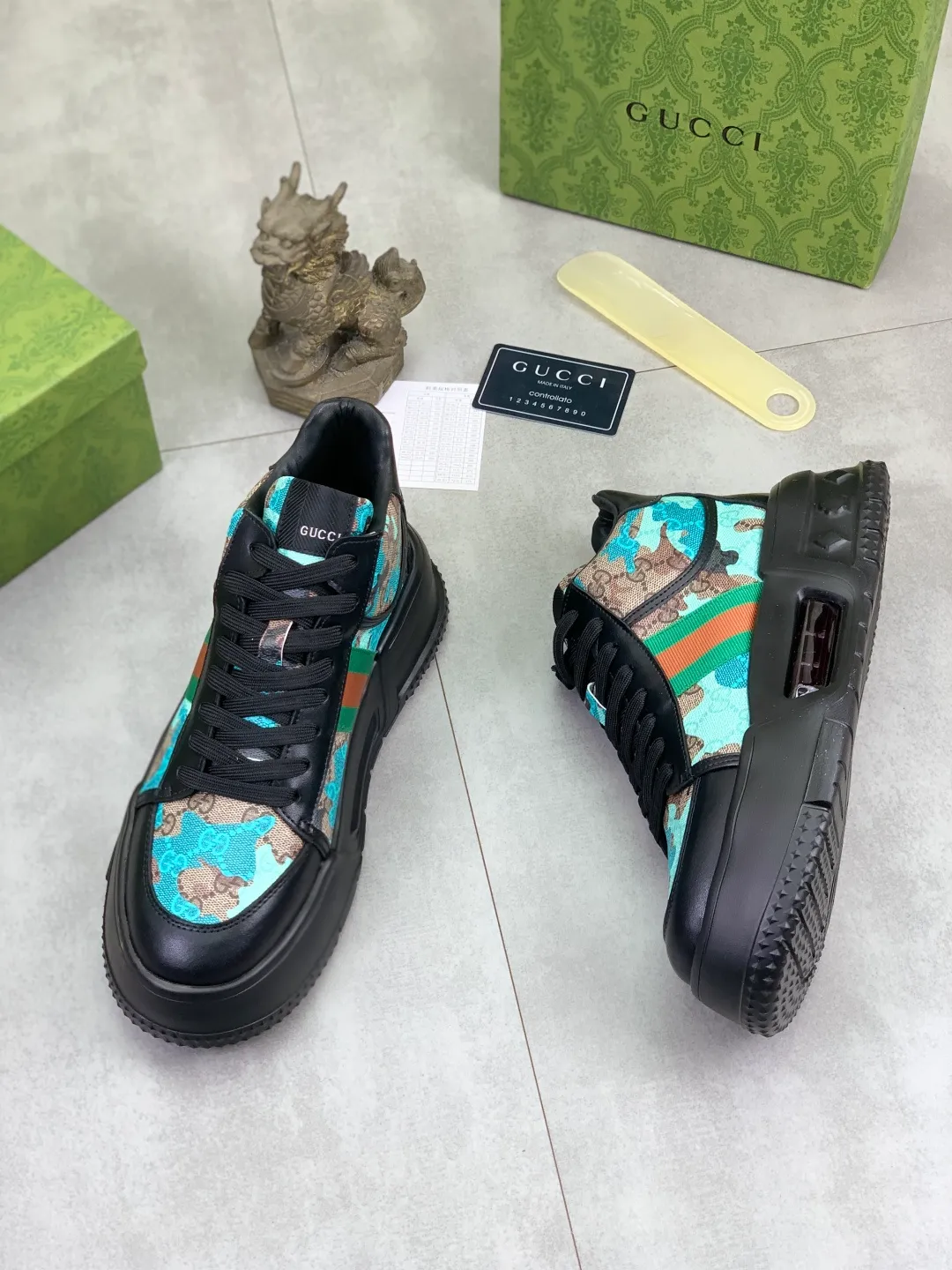 Men's shoes P440 💰[New style]🆘 The latest model from Gucci GUCCI official website🎁Classic casual fashion high-top men's shoes👟Best model💥The version is simple and elegant, exclusive for trendy men. Unique official website latest brand elements👑Gucci original decoration, fashionable and generous, the fabric is original soft calfskin➕Comfortable soft first-layer pigskin lining ✅The official website specifies the wear-resistant casual outsole, the classic model is taken in kind🎬Color: 4️⃣colors available😍Number: 38-44
